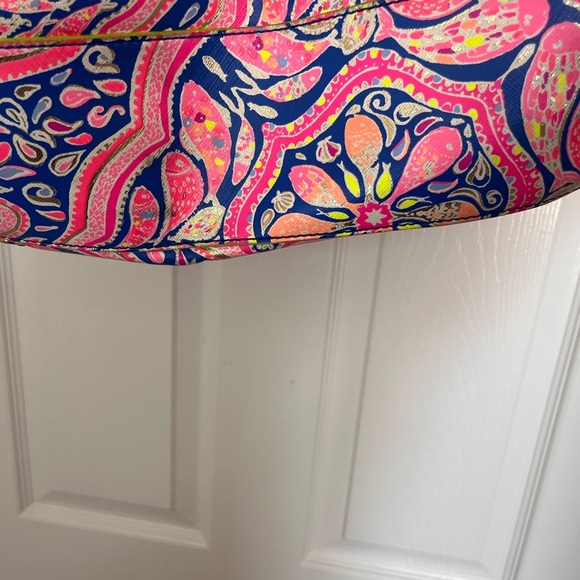 Vibrant Lily Pulitzer Tote/purse - Picture 7 of 12